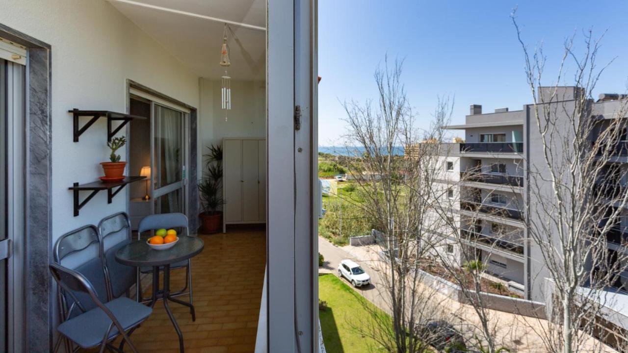 Comfort 1Bdr Apartment W/Pool By Lovelystay بورتيماو المظهر الخارجي الصورة