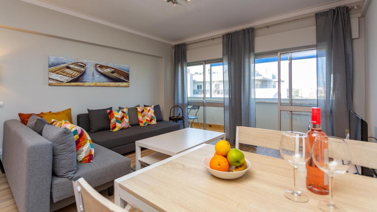 Comfort 1Bdr Apartment W/Pool By Lovelystay بورتيماو المظهر الخارجي الصورة